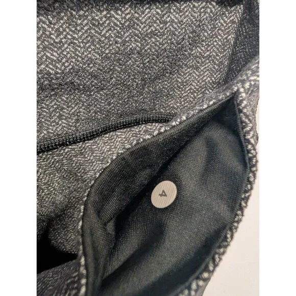 Lululemon Wunder Under Herringbone Leggings *Size 4* - Picture 6 of 6